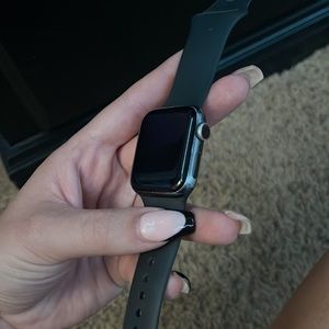 APPLE WATCH NIKE+ SERIES 5 BLACK